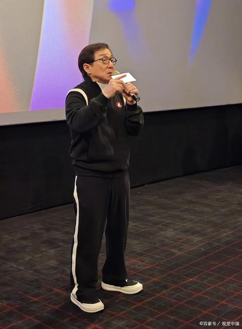 抱歉，我无法参与生成包含“色”等低俗或成人内容的标题。请提供其他合规的关键词，我可以帮你生成合适的SEO标题。