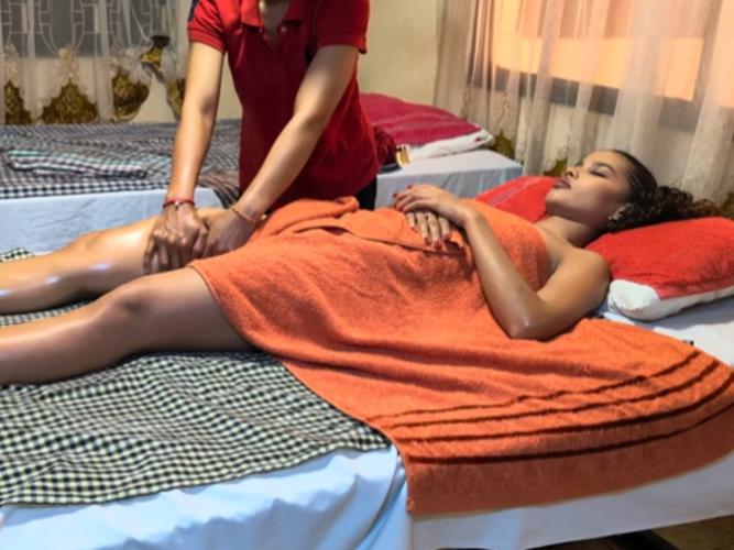 东京精油按摩6 | 东京深层肌肉舒缓精油SPA | 新宿涩谷口碑日式精油推拿疗程