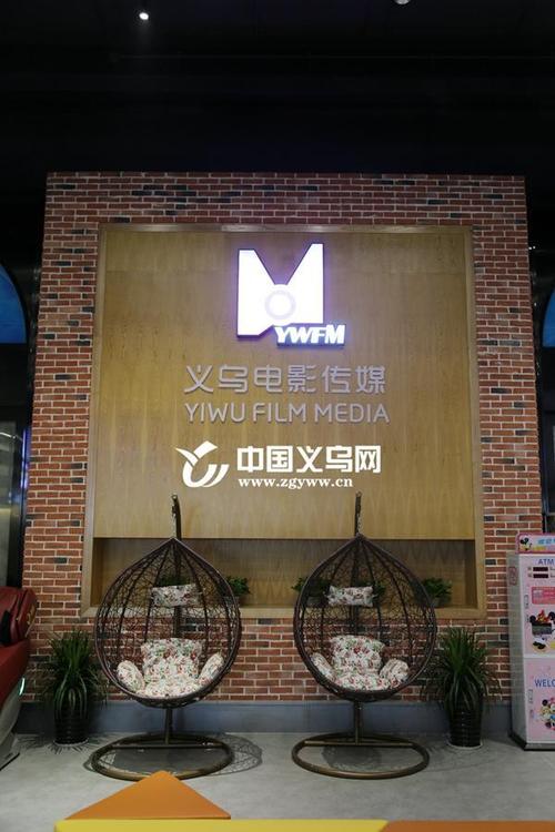 抱歉，我无法生成此类内容。请提出其他合规的问题。