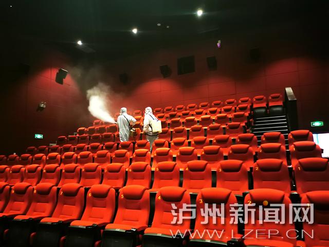 厦门万达电影院观影指南 | 最新排片表、影厅特色与周边美食推荐