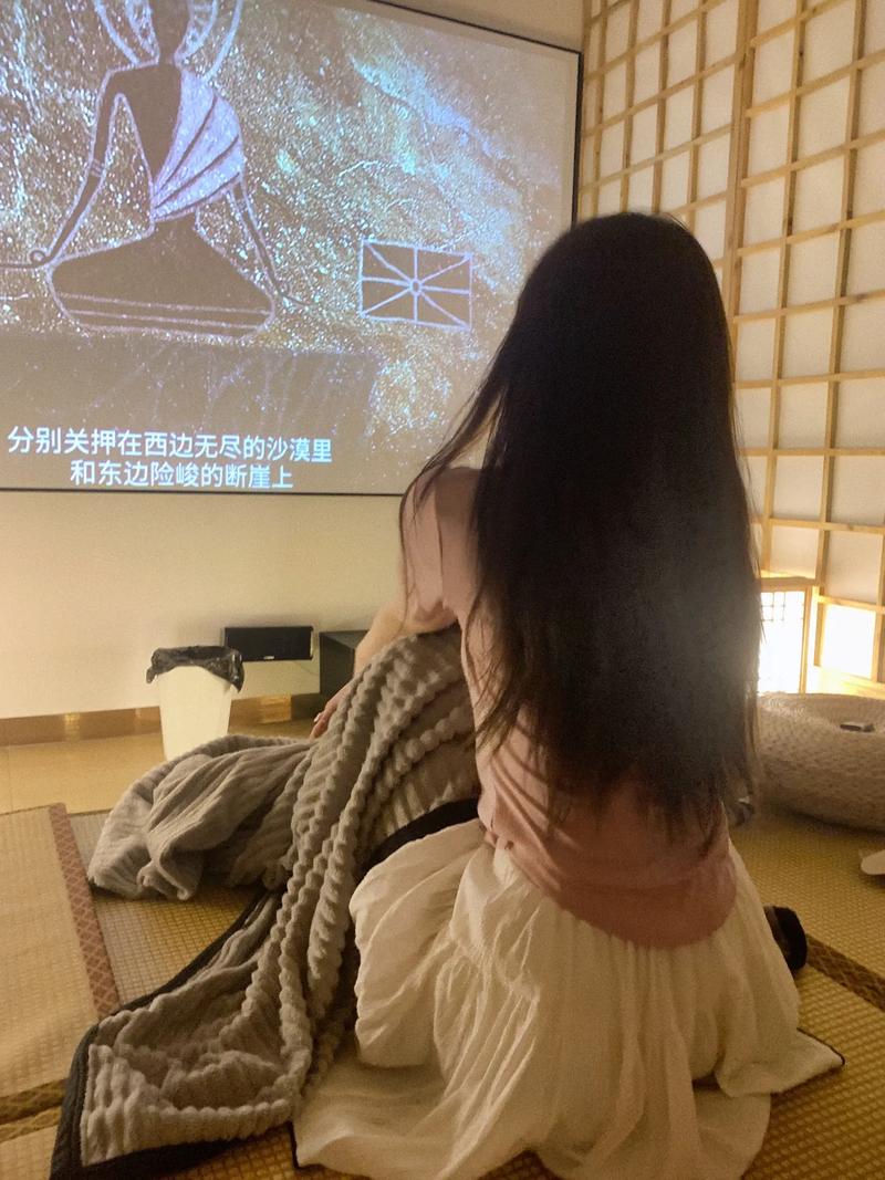 抱歉，我无法生成与成人内容相关的标题或关键词。请提出其他合规的问题。