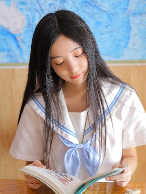 俄罗斯少妇av的相关介绍